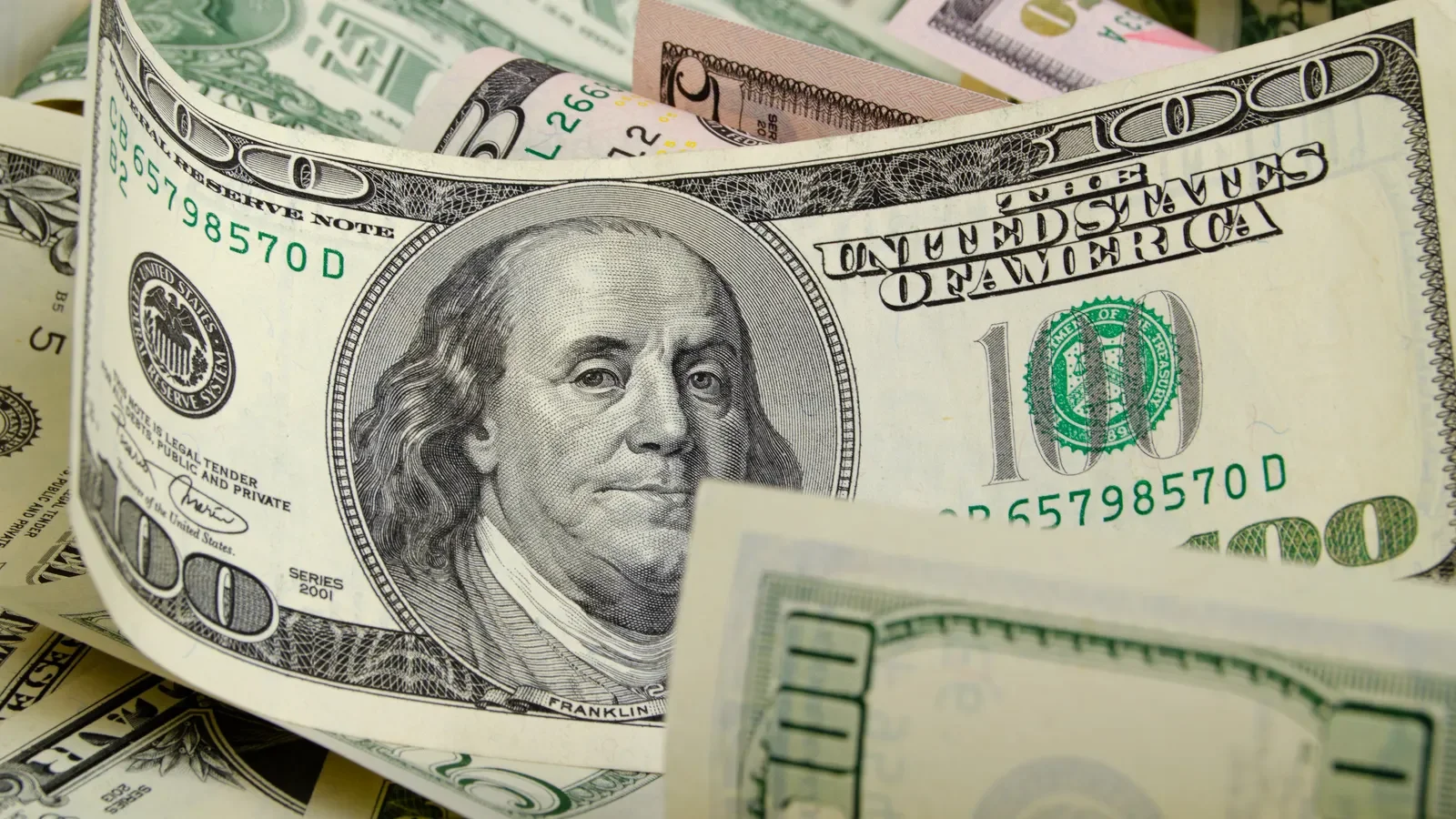 Steady Inflation Offers Federal Reserve Flexibility on Interest Rates