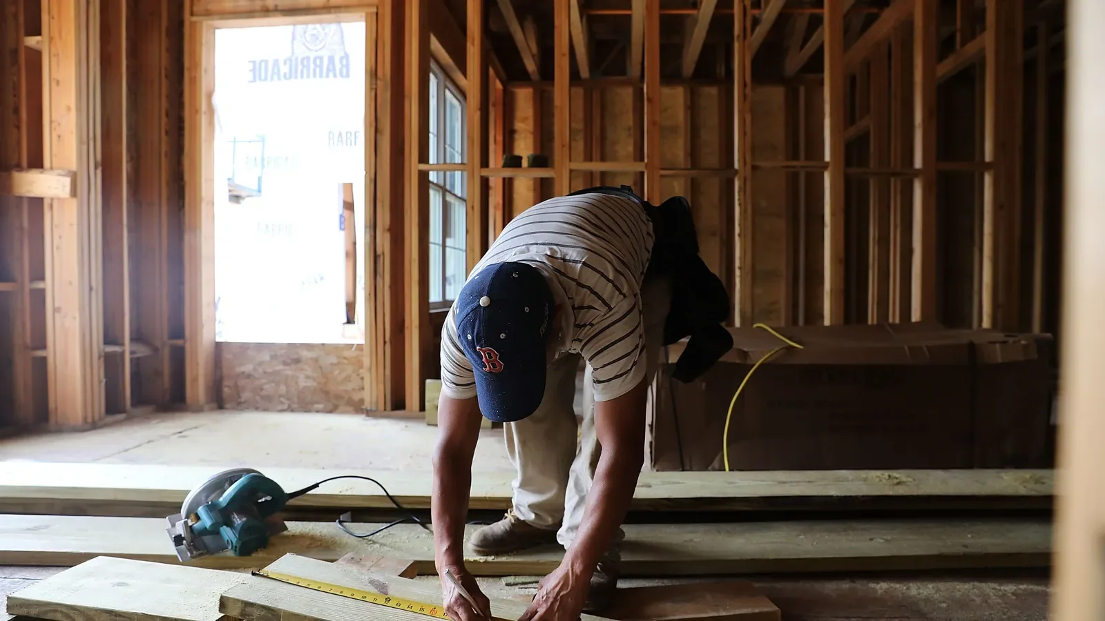 Stabilized Construction Costs Show Mixed Impact on Apartment Development in Key Markets