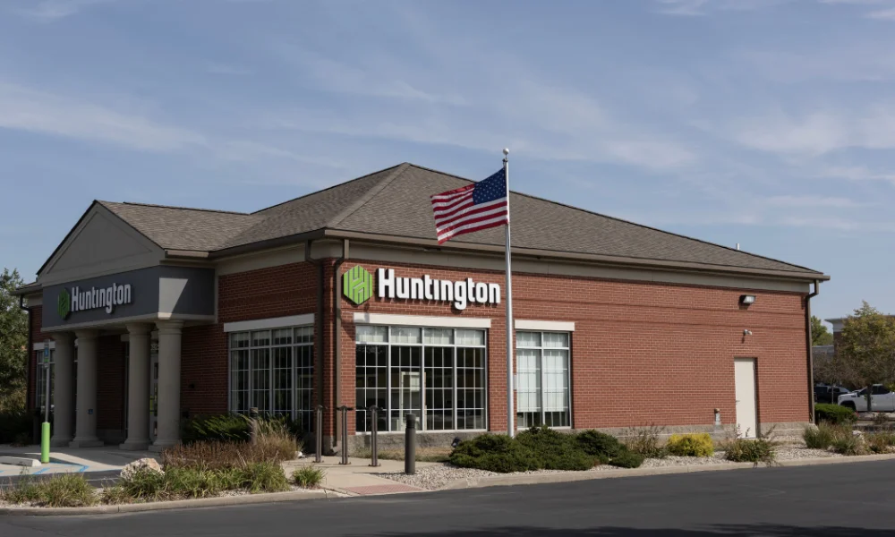 Huntington National Bank's Foreclosure Case Falters Due to Improper Notification