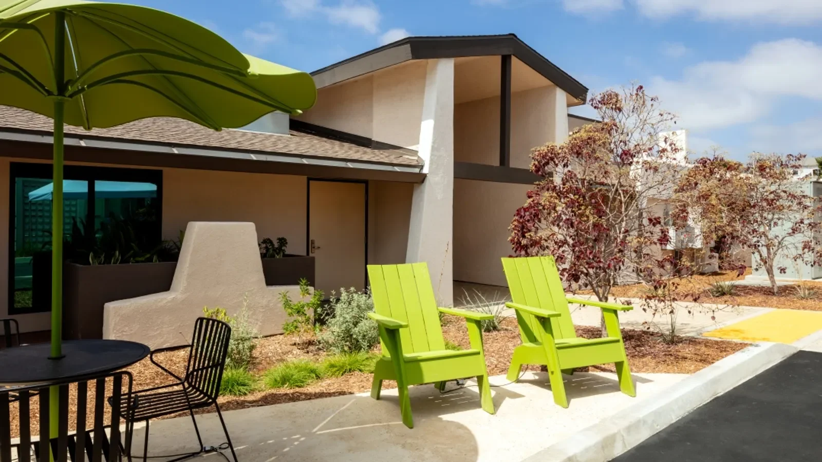 Revitalizing the U.S. Construction Market: Key Projects in Oregon, California, and Beyond