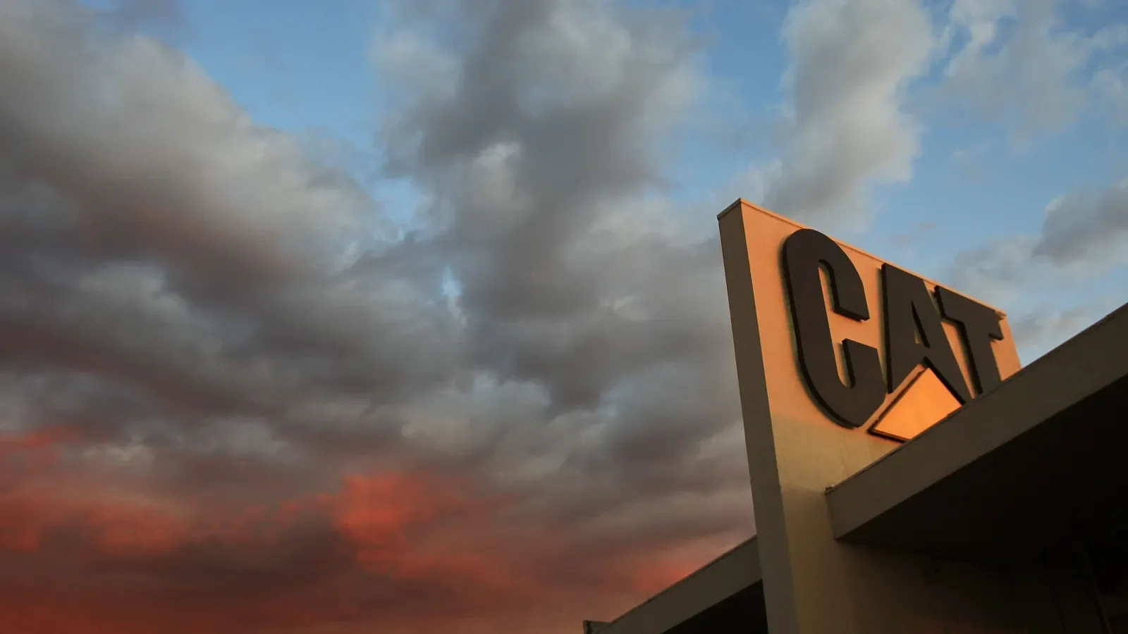 Caterpillar Reports $20.5 Billion in Sales, Driven by Data Center Demand and Construction Growth